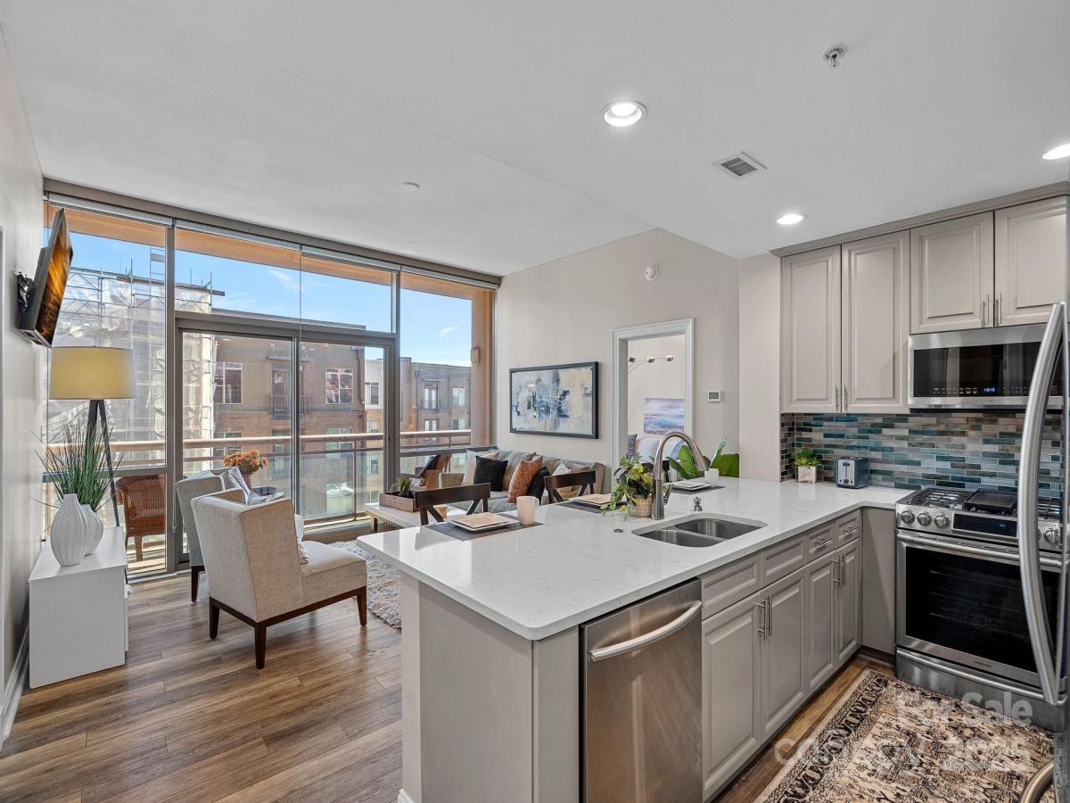 MLS #CAR4274452 image #0