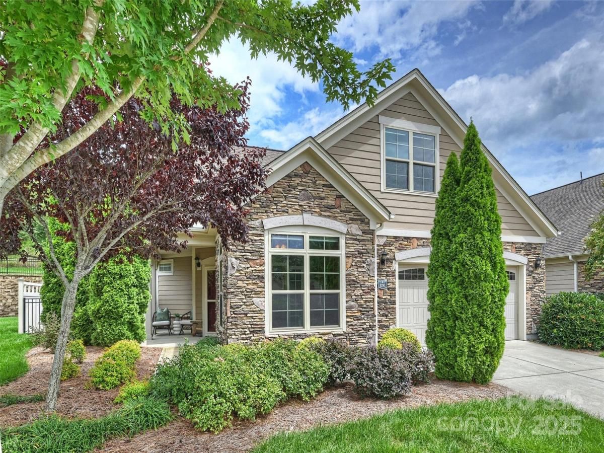 MLS #CAR4274527 image #0