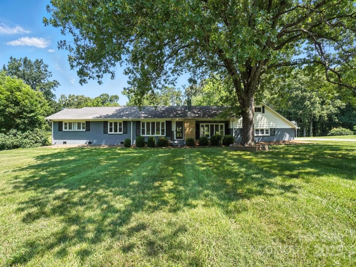 MLS #CAR4274837 image #0