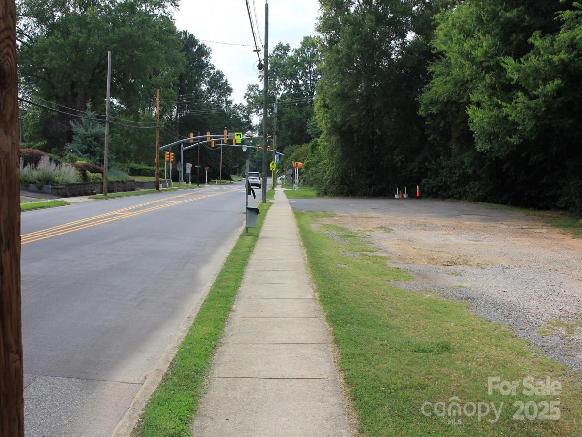 MLS #CAR4274999 image #0