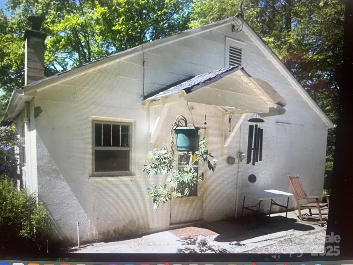 MLS #CAR4275026 image #0