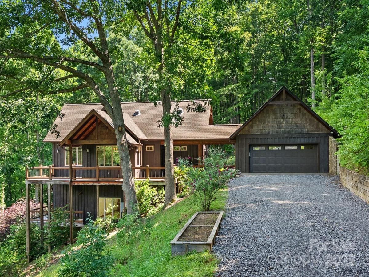 MLS #CAR4275100 image #0