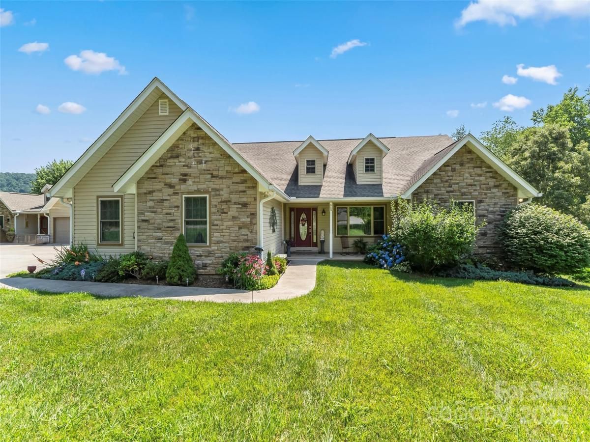 MLS #CAR4275726 image #0