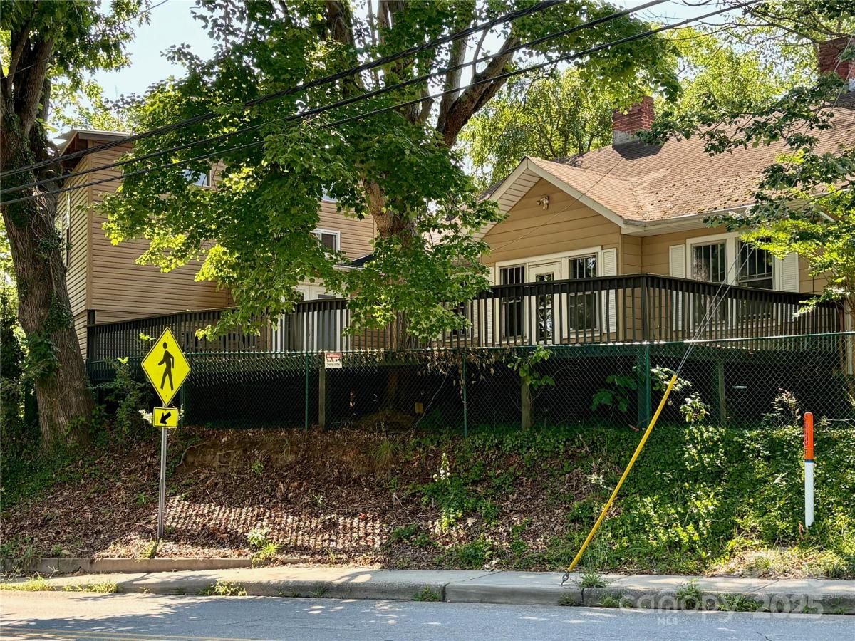 MLS #CAR4276720 image #0