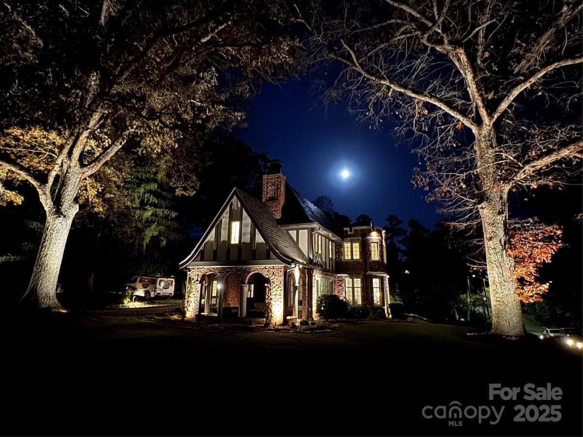 MLS #CAR4276779 image #0