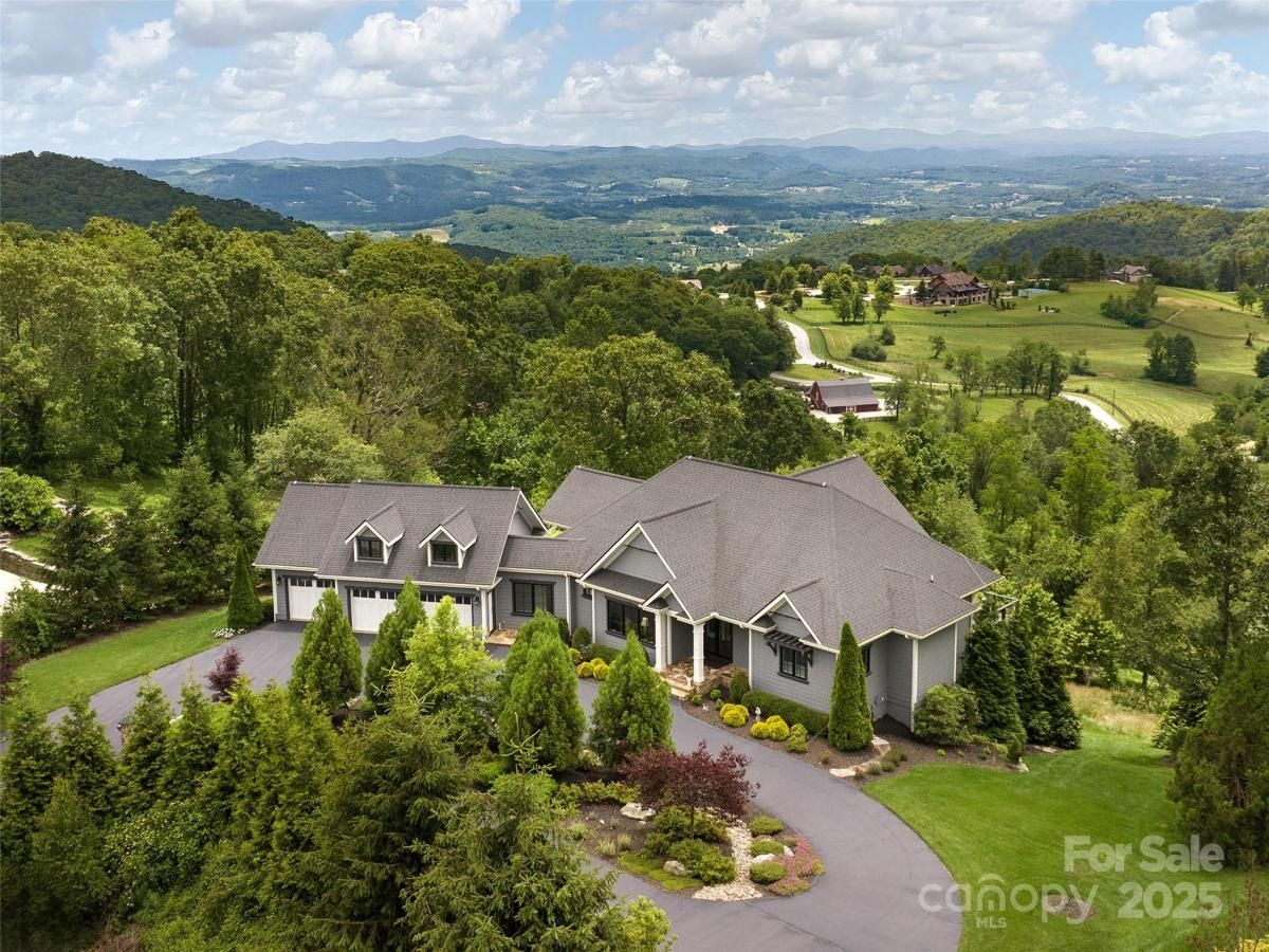 MLS #CAR4276943 image #0