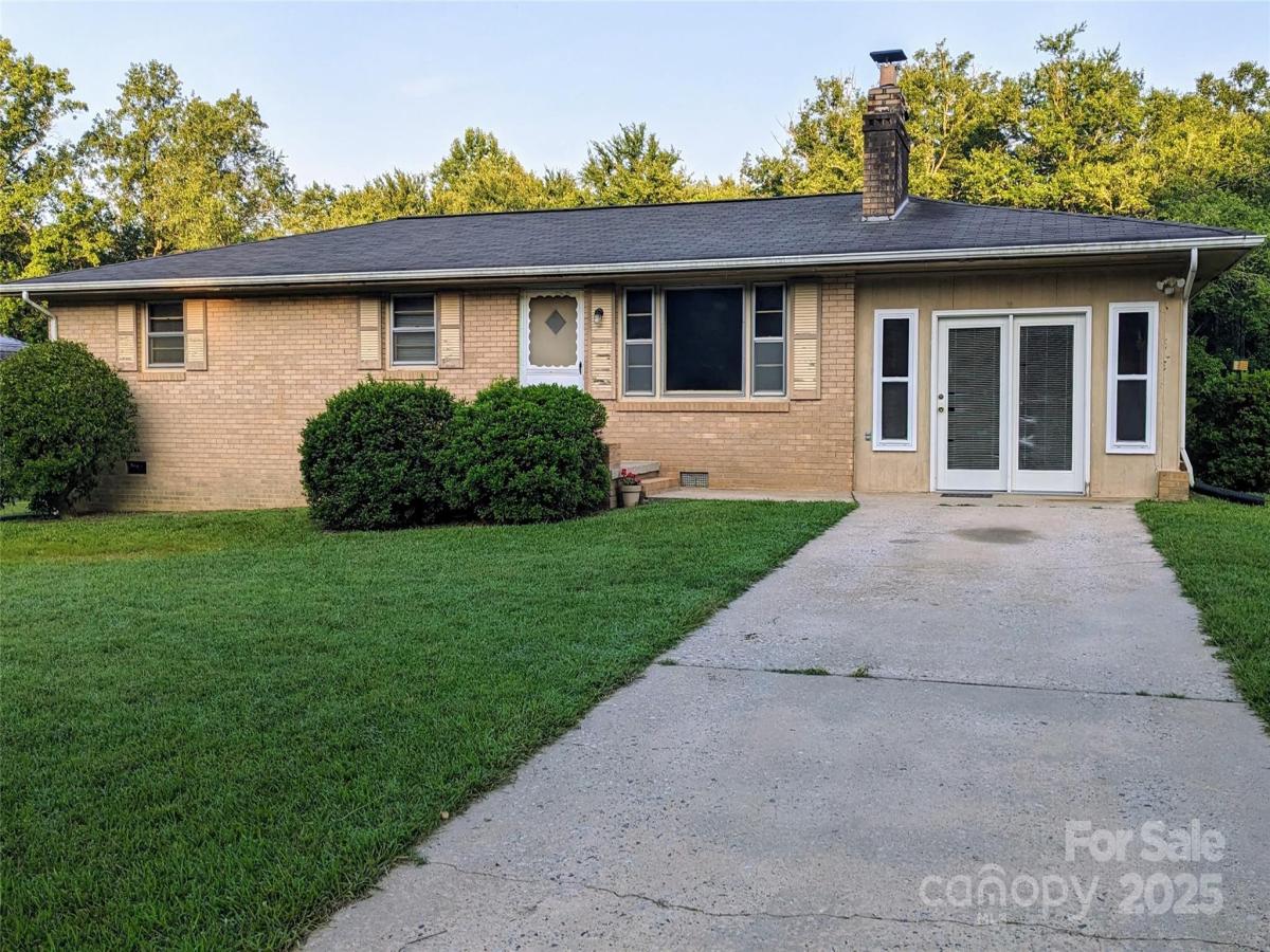 MLS #CAR4277091 image #0