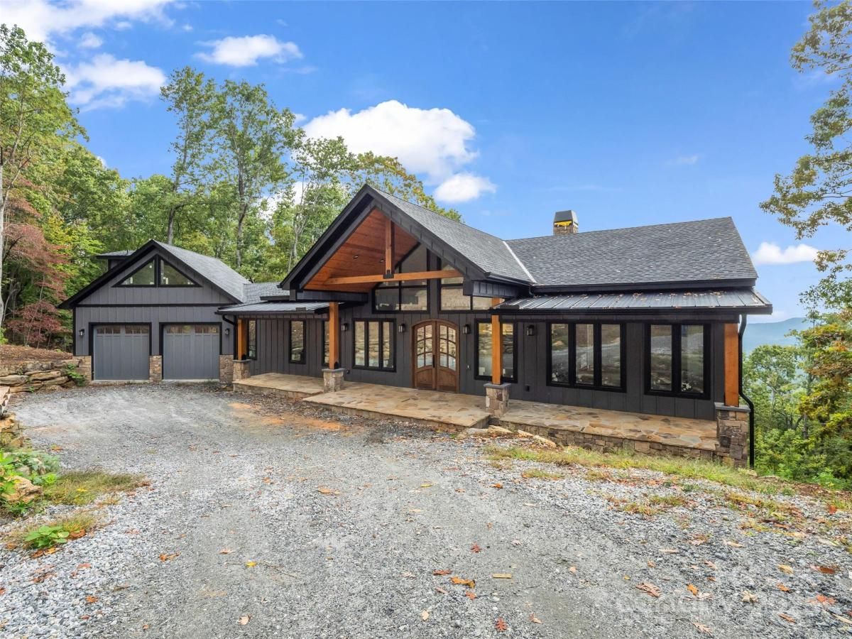 MLS #CAR4277371 image #0