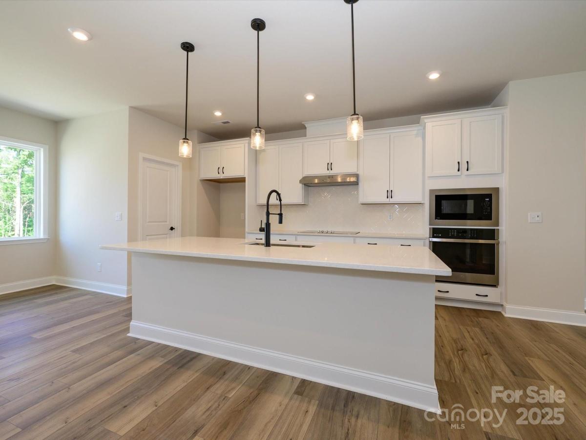 MLS #CAR4278457 image #0