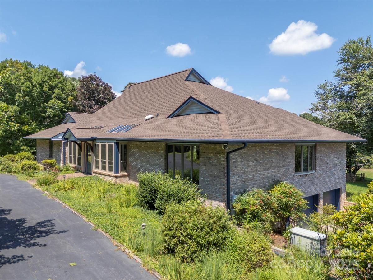 MLS #CAR4278512 image #0