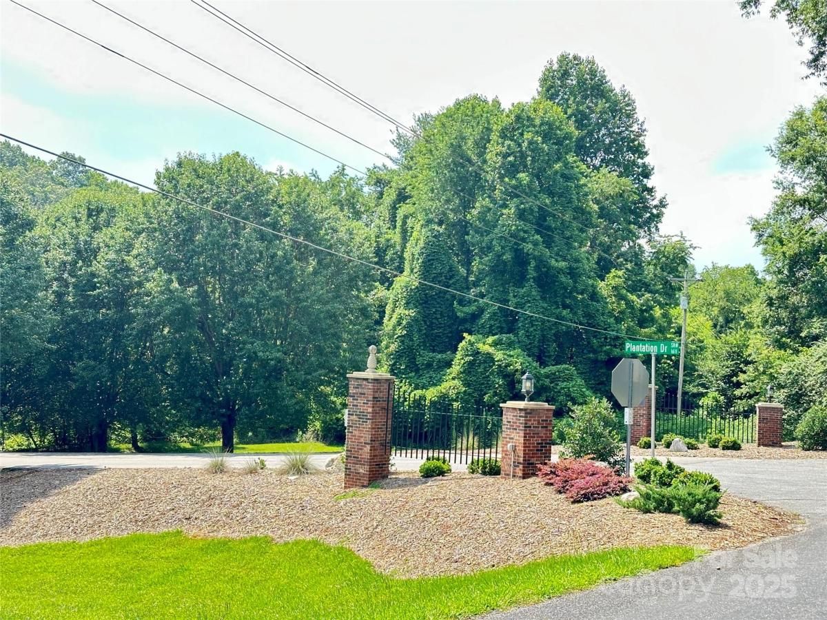 MLS #CAR4278627 image #0