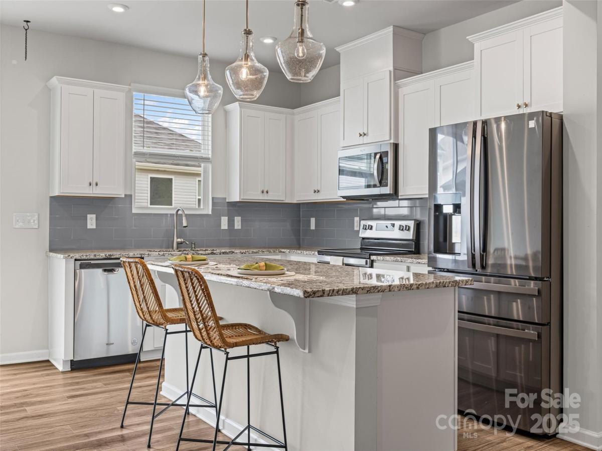 MLS #CAR4278751 image #0