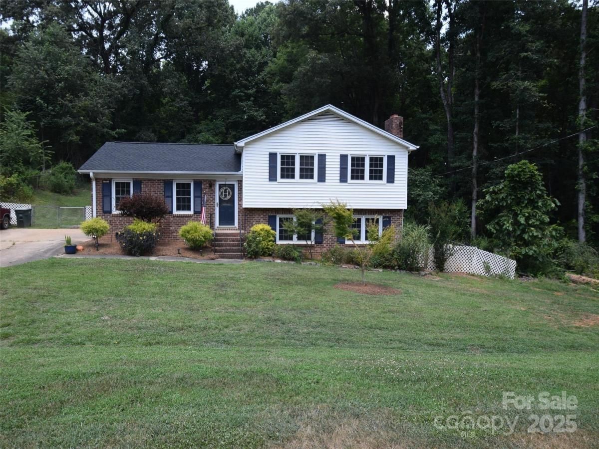 MLS #CAR4279180 image #0