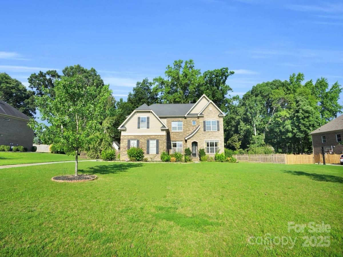 MLS #CAR4279278 image #0