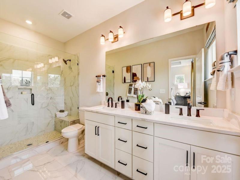 MLS #CAR4279694 image #0