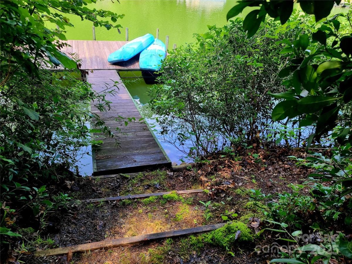 MLS #CAR4279833 image #0