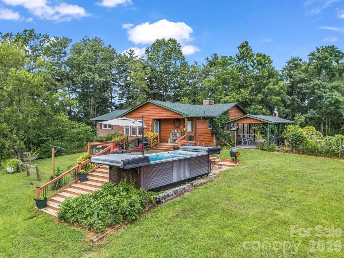 MLS #CAR4281023 image #0