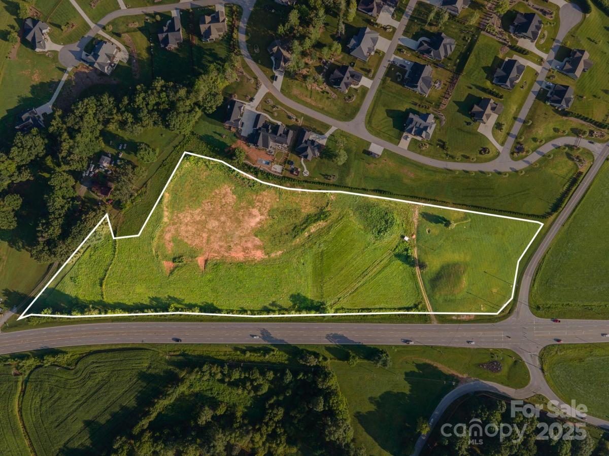 MLS #CAR4281071 image #0