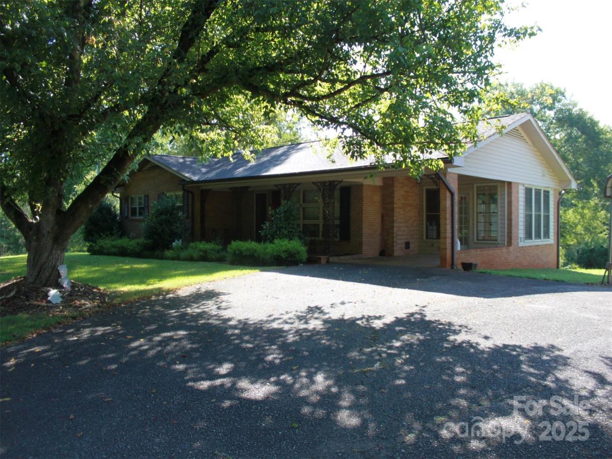 MLS #CAR4281083 image #0