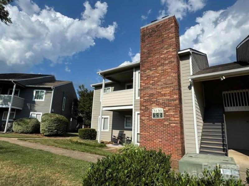 MLS #CAR4281422 image #0