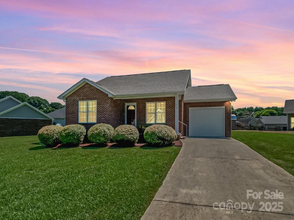 MLS #CAR4281460 image #0