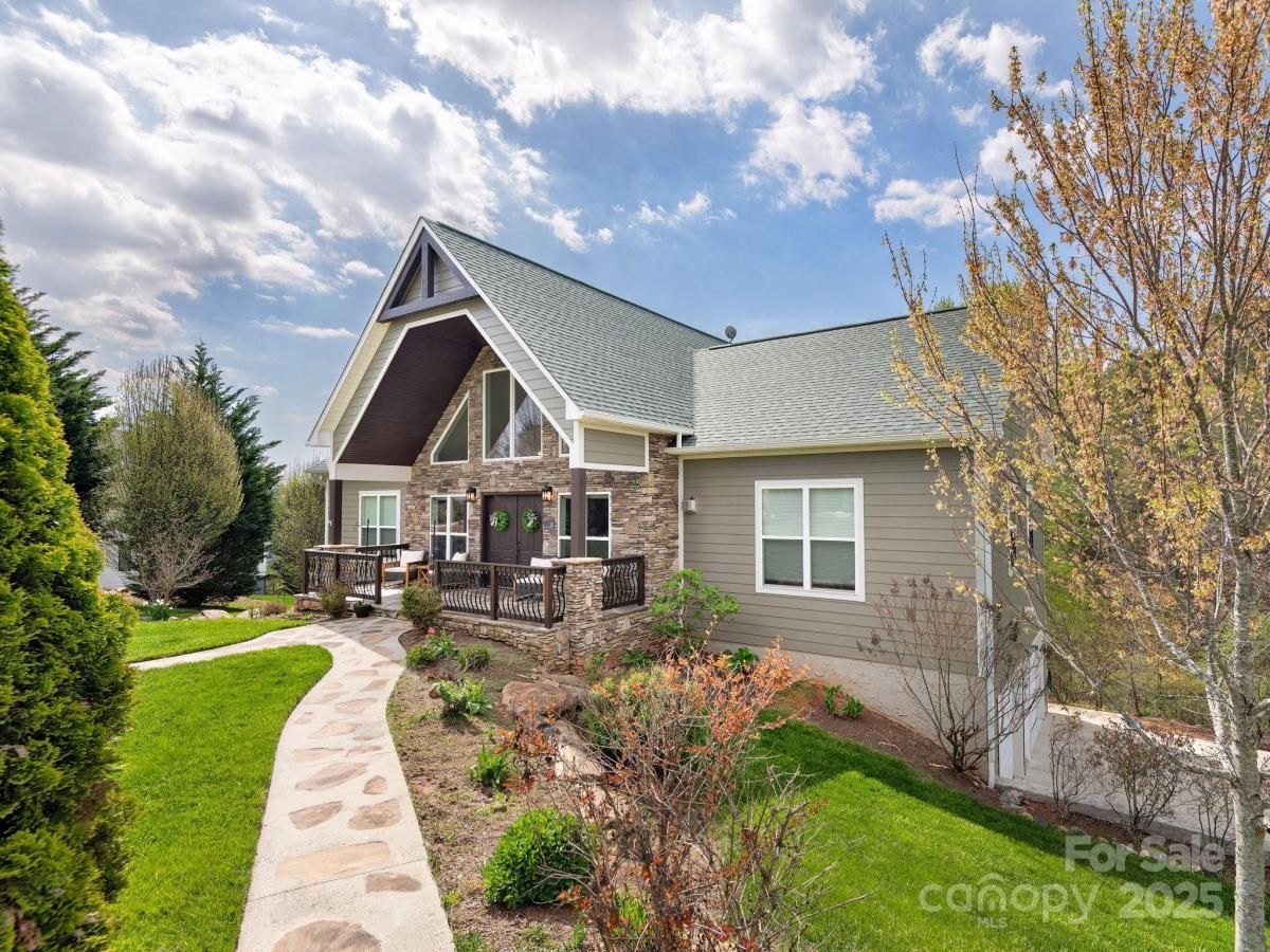 MLS #CAR4282785 image #0