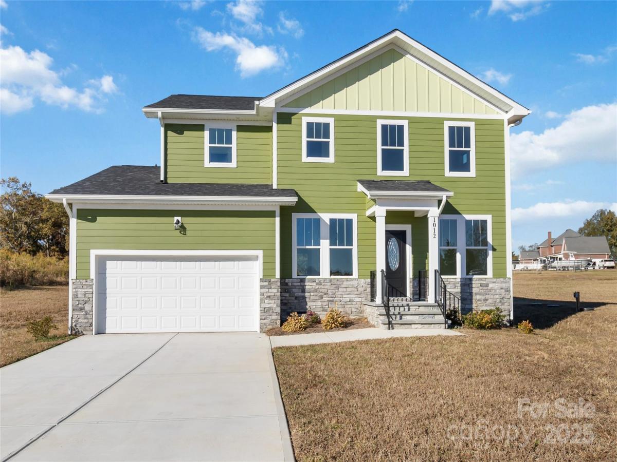 MLS #CAR4282828 image #0