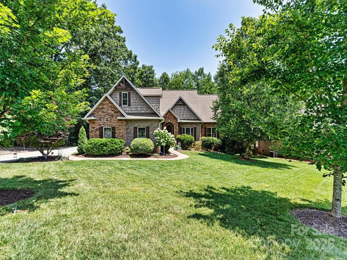 MLS #CAR4283488 image #0