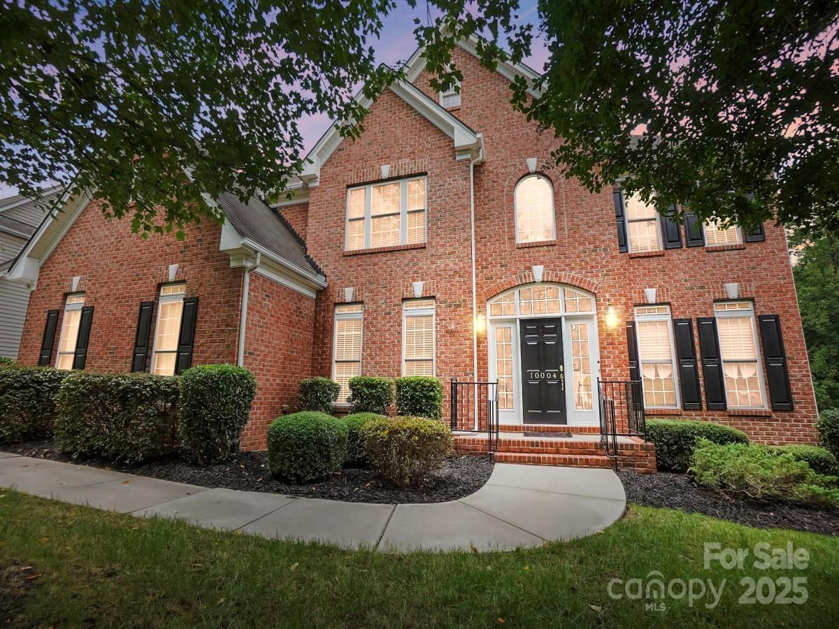 MLS #CAR4283908 image #0