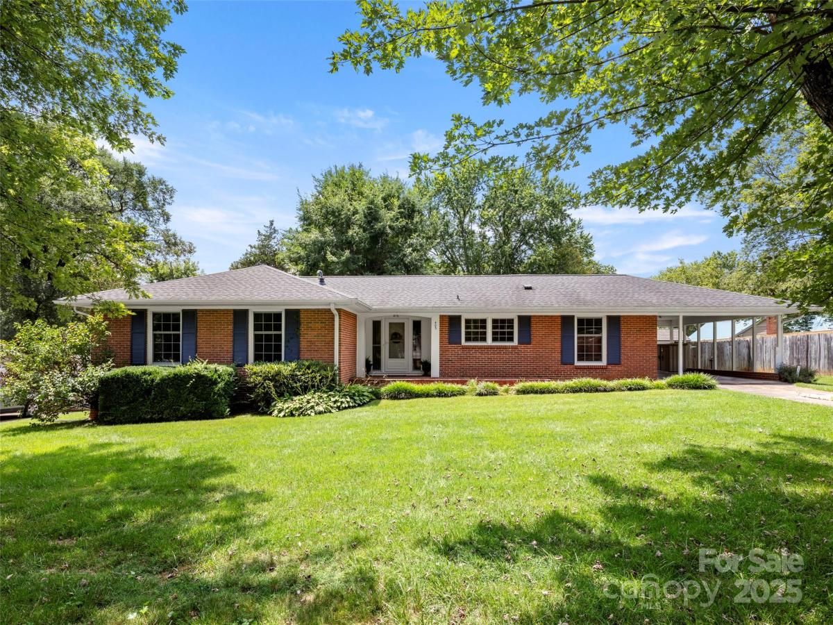 MLS #CAR4284483 image #0