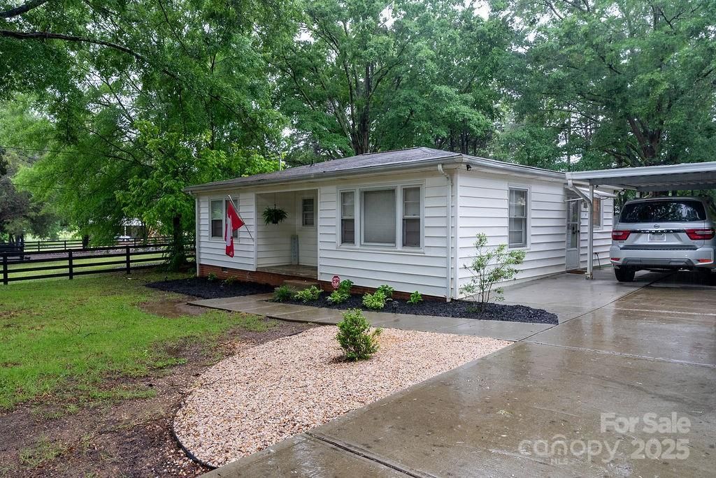 MLS #CAR4284872 image #0