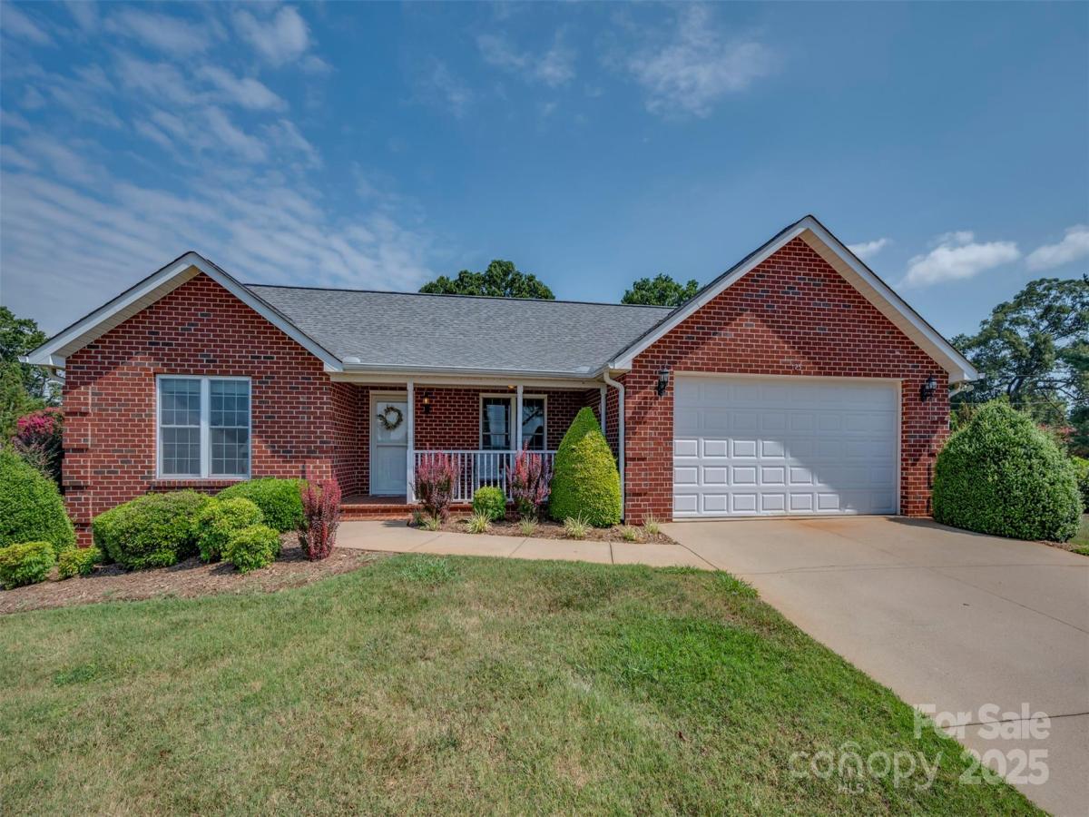 MLS #CAR4284935 image #0