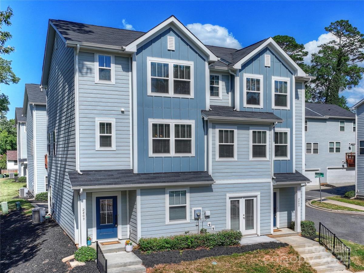 MLS #CAR4285187 image #0