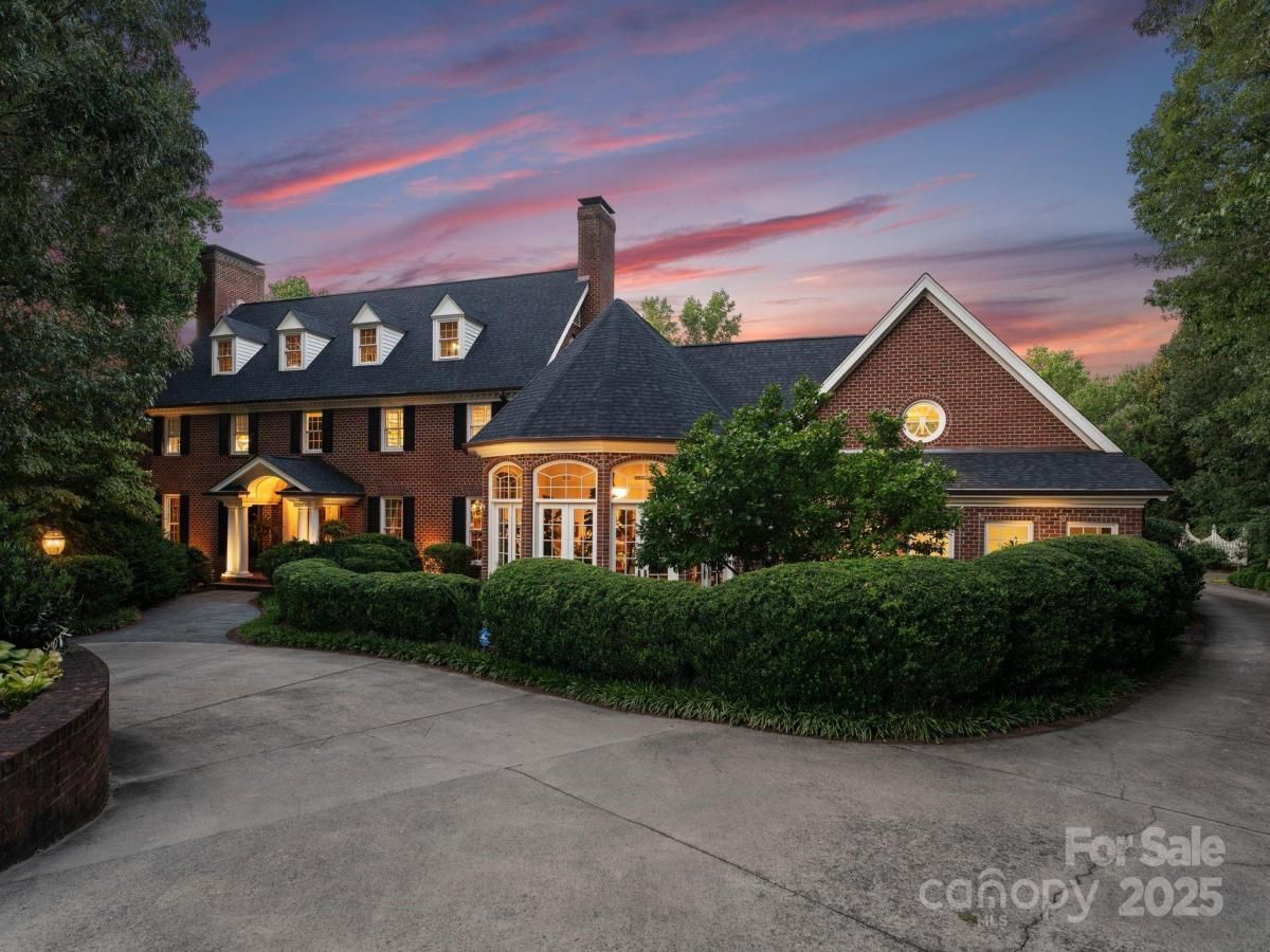 MLS #CAR4285194 image #0