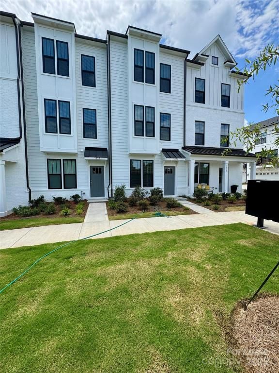 MLS #CAR4285355 image #0