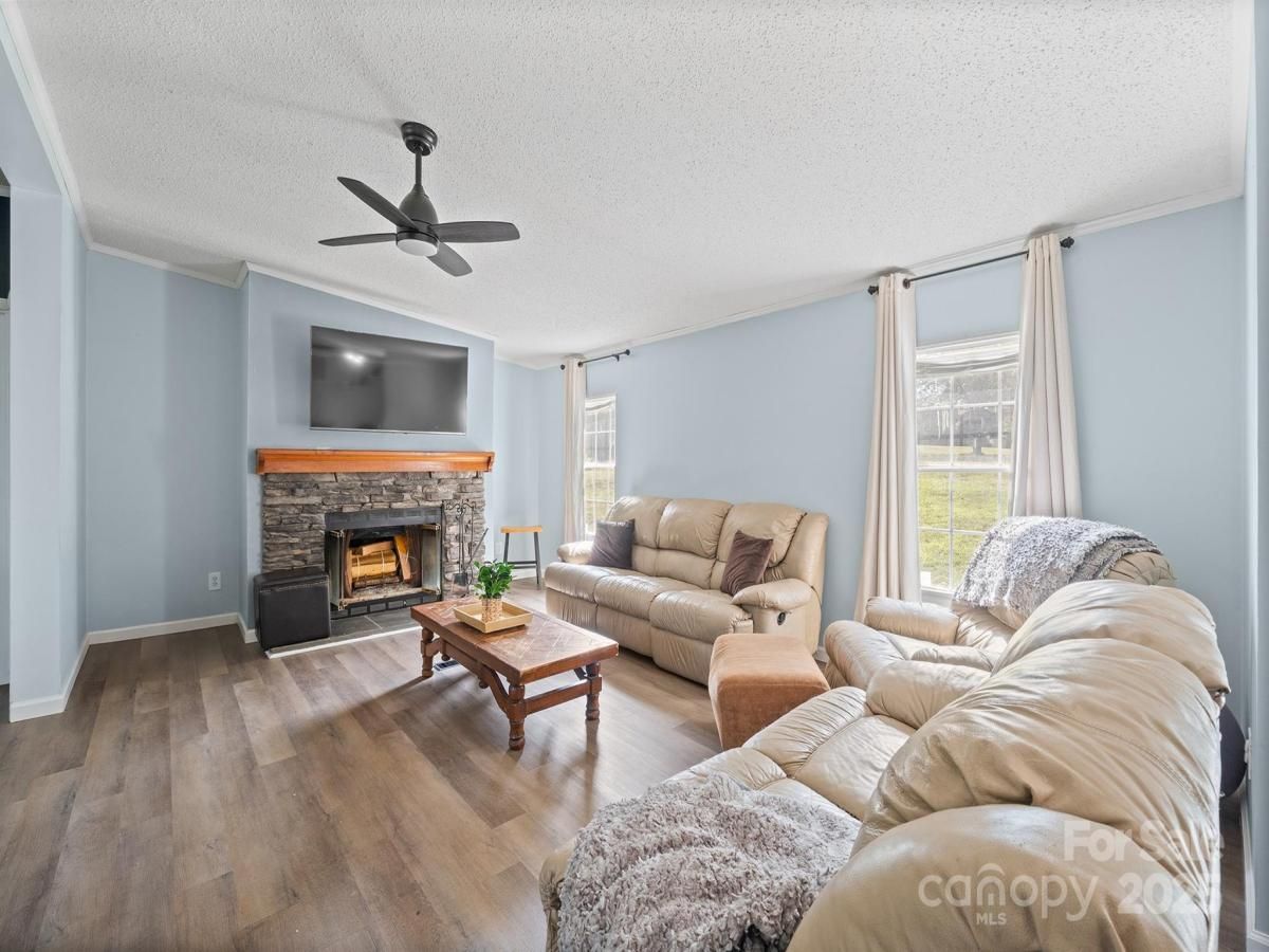 MLS #CAR4285480 image #0