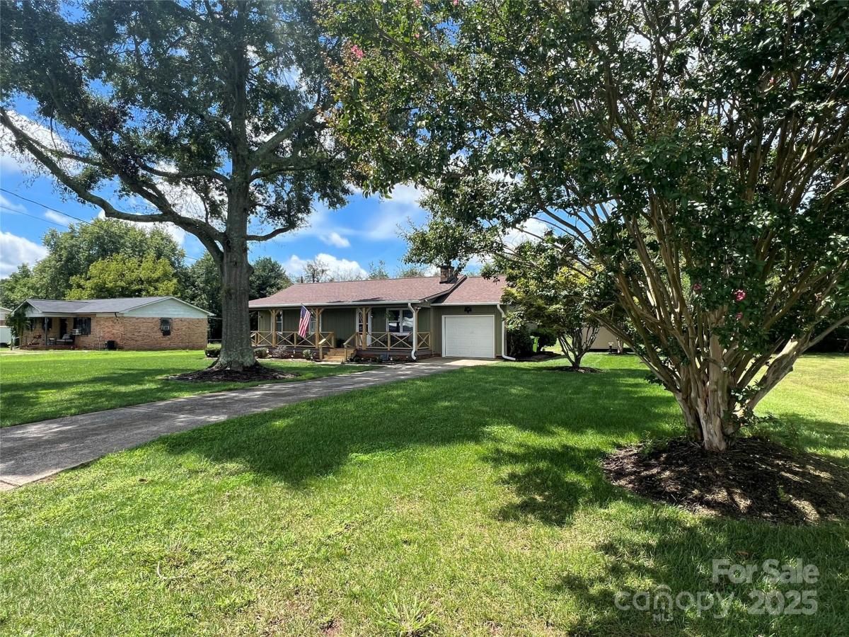 MLS #CAR4285884 image #0