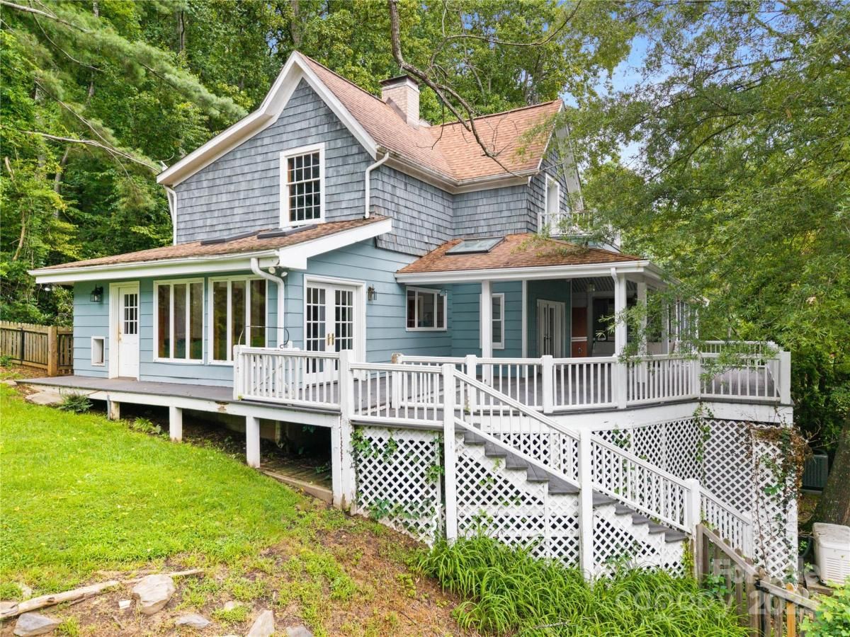 MLS #CAR4286303 image #0