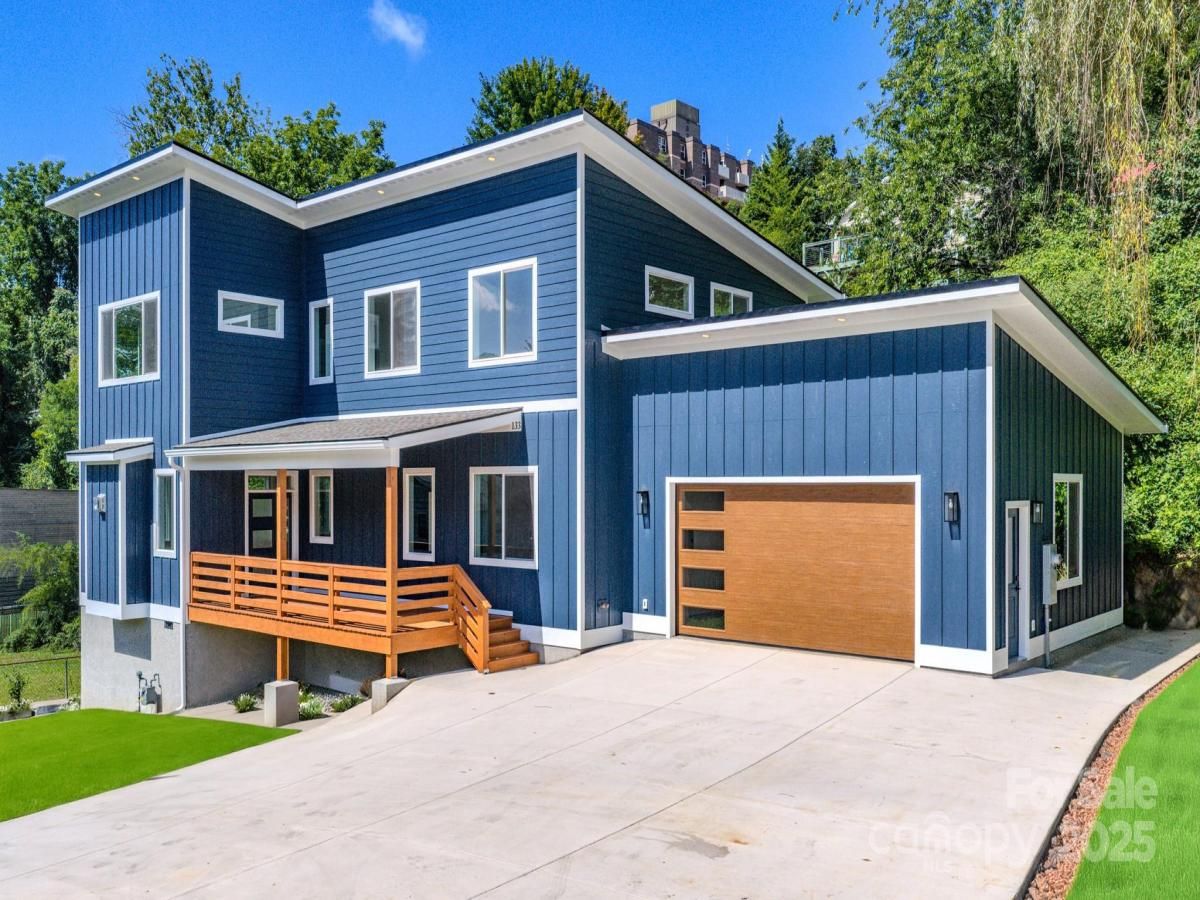 MLS #CAR4286313 image #0