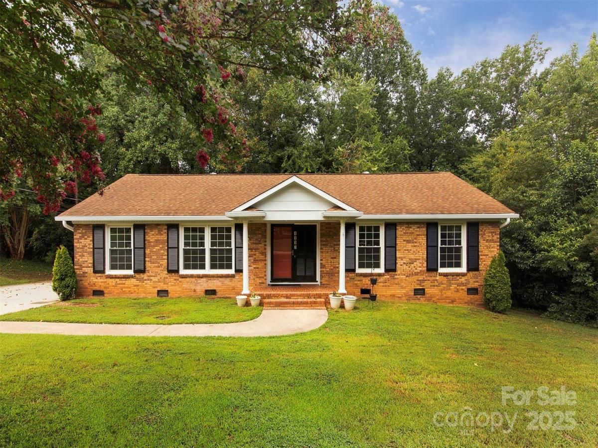 MLS #CAR4286460 image #0