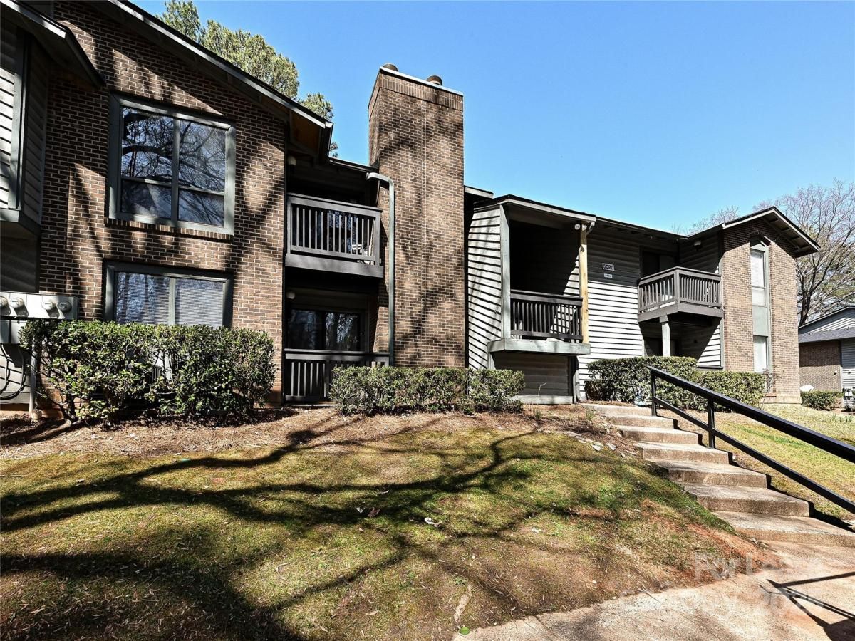 MLS #CAR4286491 image #0