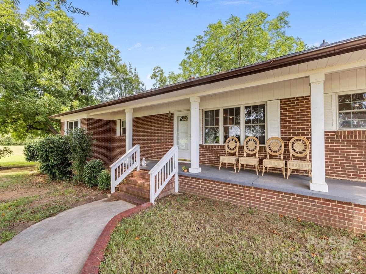 MLS #CAR4286648 image #0