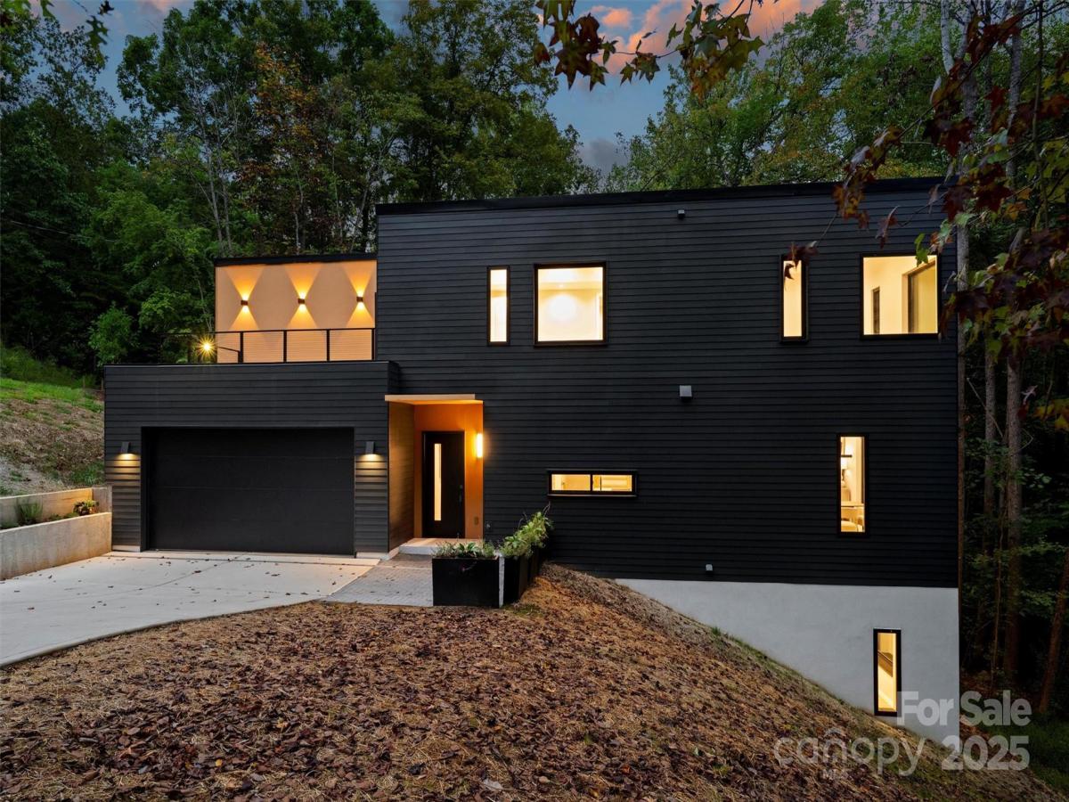 MLS #CAR4286678 image #0