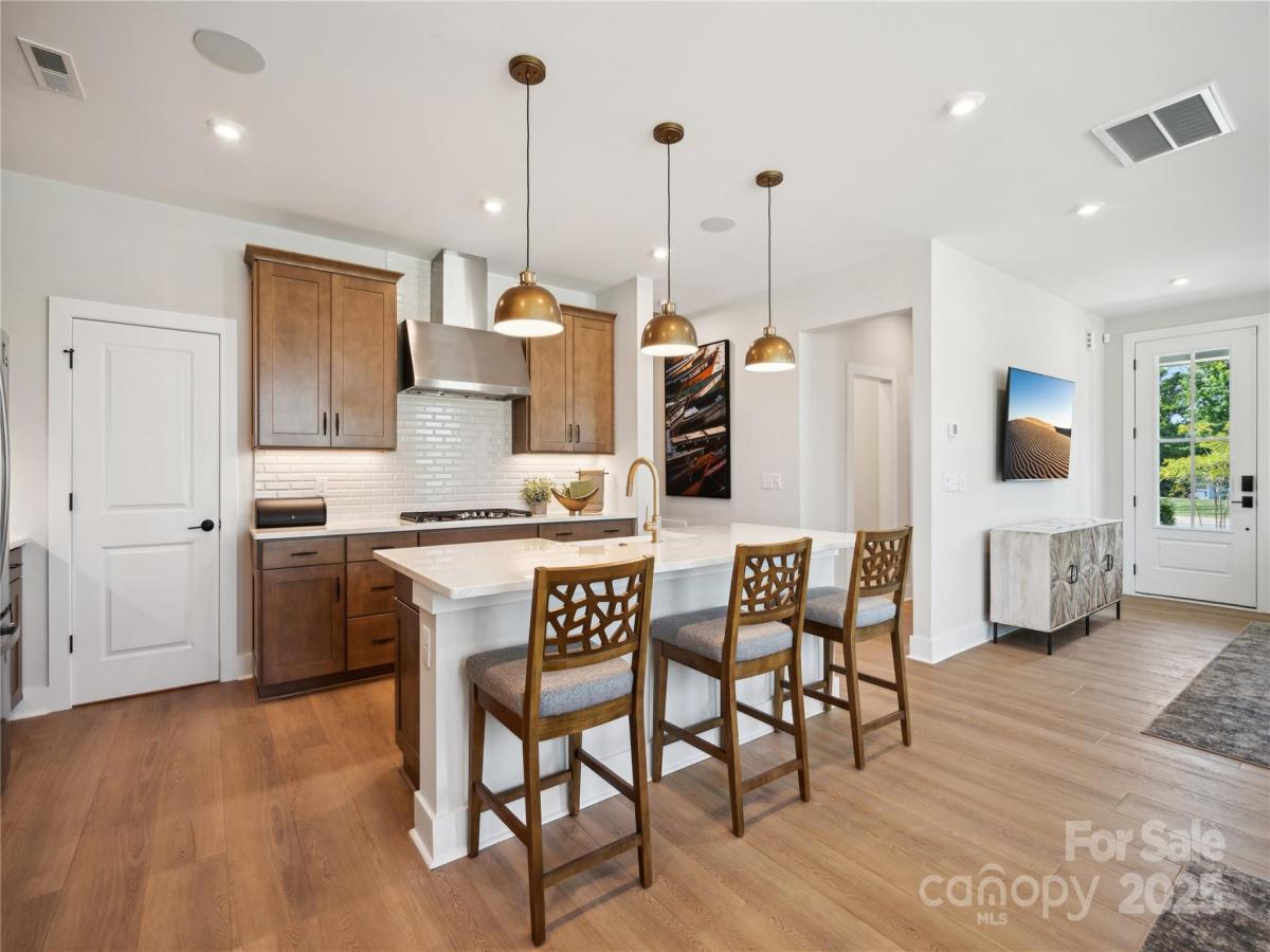 MLS #CAR4286756 image #0