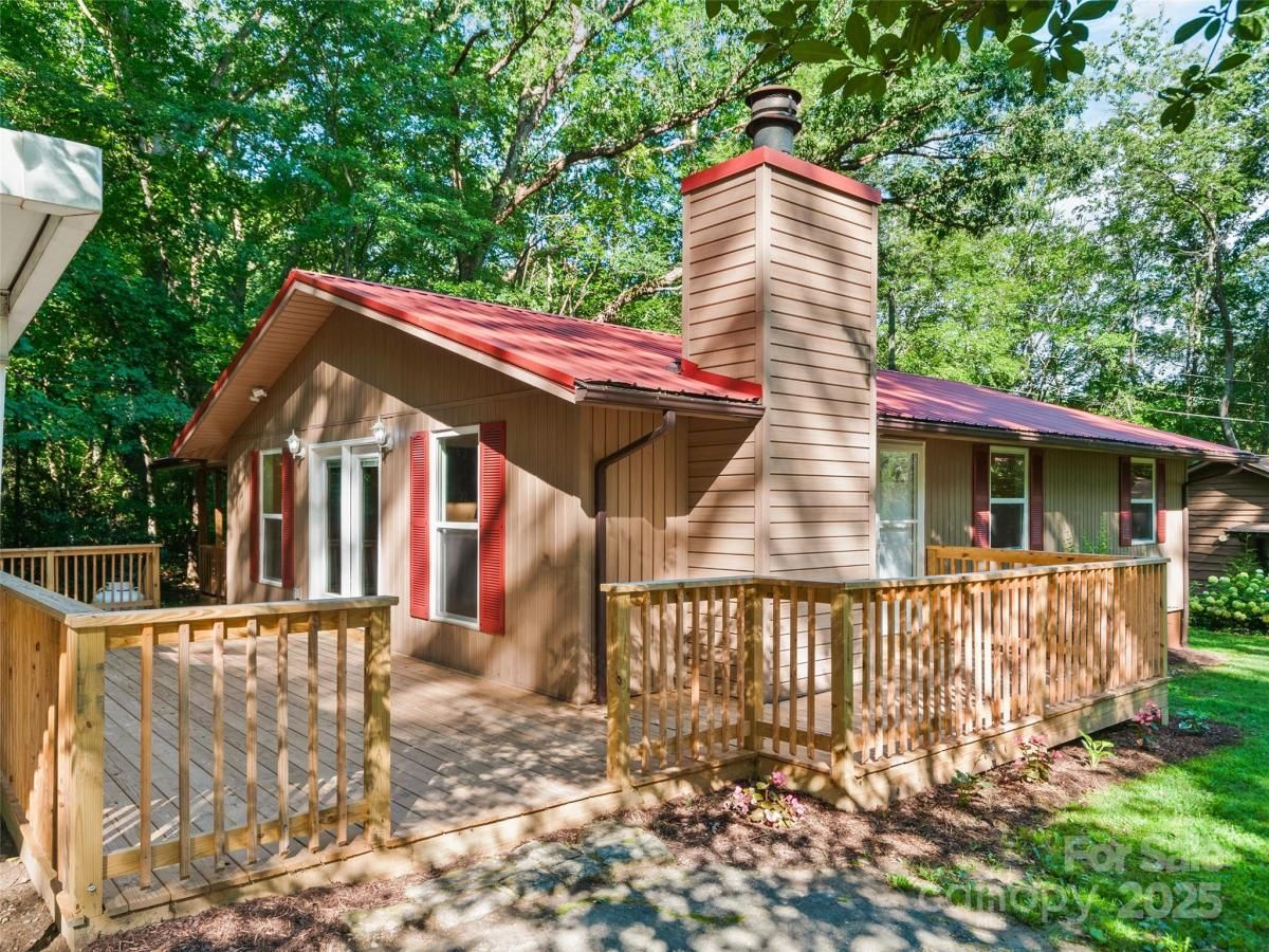 MLS #CAR4287124 image #0