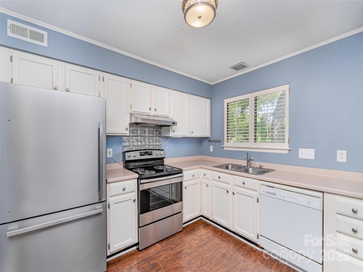 MLS #CAR4287367 image #0