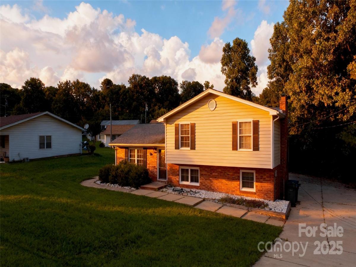 MLS #CAR4287639 image #0