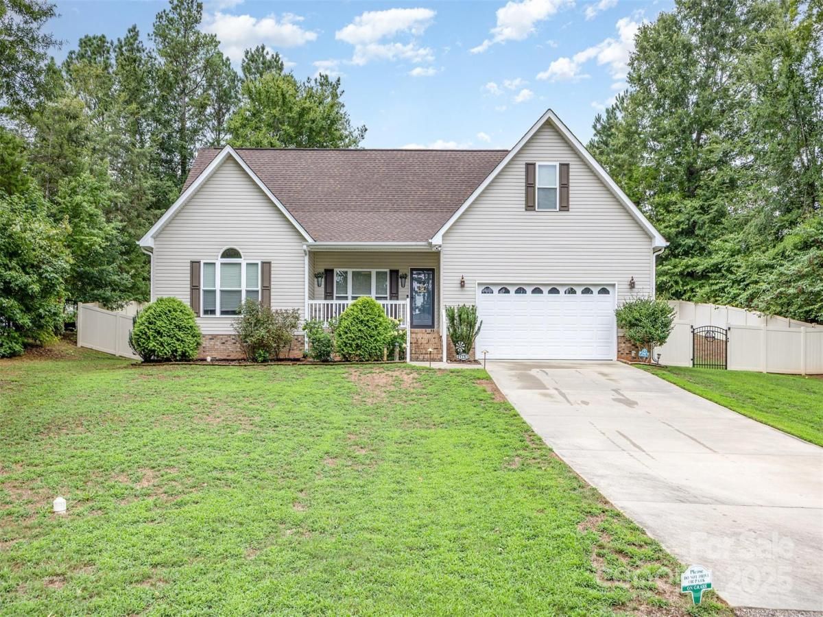 MLS #CAR4288536 image #0