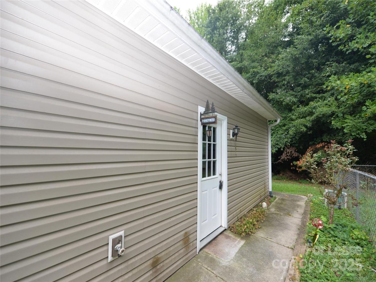 MLS #CAR4288586 image #0