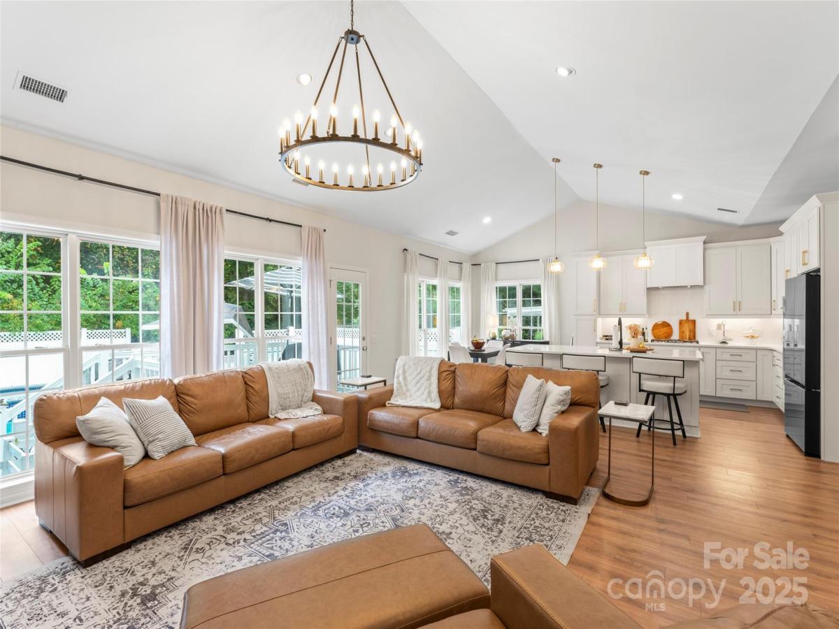 MLS #CAR4288973 image #0